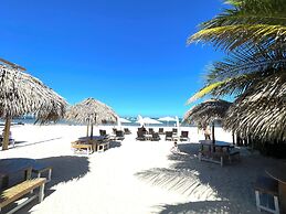 MINI BEACH STUDIOS