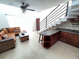 MINI BEACH STUDIOS