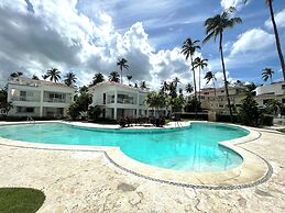 MINI BEACH STUDIOS