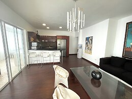 MINI BEACH STUDIOS