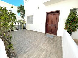 MINI BEACH STUDIOS