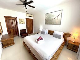 MINI BEACH STUDIOS