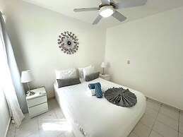 MINI BEACH STUDIOS