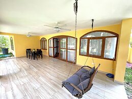 MINI BEACH STUDIOS