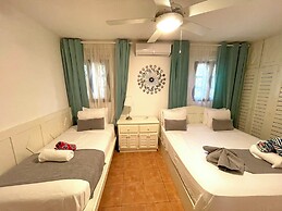 MINI BEACH STUDIOS