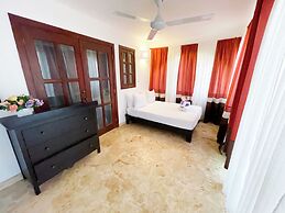 MINI BEACH STUDIOS