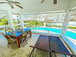 MINI BEACH STUDIOS