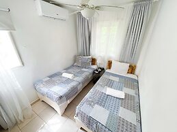MINI BEACH STUDIOS