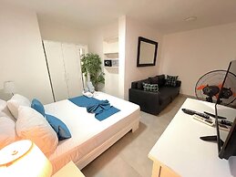 MINI BEACH STUDIOS