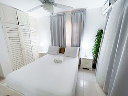 MINI BEACH STUDIOS