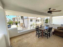 MINI BEACH STUDIOS