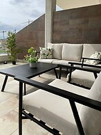 La Petite For t Seaview Flat in Marbella