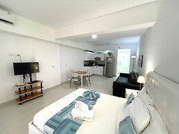 MINI STUDIOS BEACH