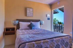 Majestic Heights Bed & Breakfast