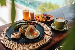 Hotel Antara Resort