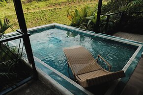 Hotel Antara Resort