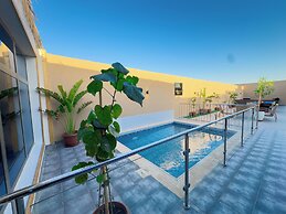 Al Shawq Chalets