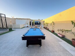 Al Shawq Chalets