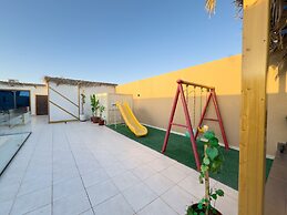 Al Shawq Chalets