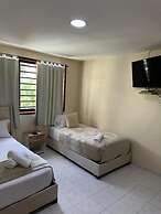 HOTEL LADYMAR