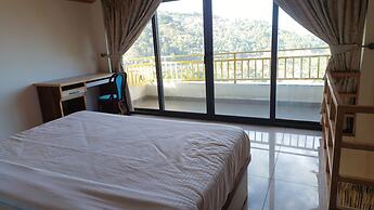 Hillshades Comfy Rooms