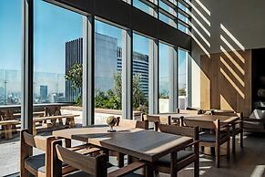 Luxury Studio - Revolution Monument View - Pool