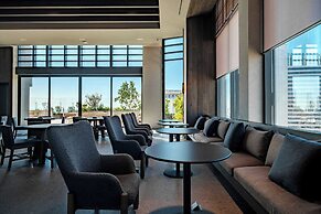 Luxury Studio - Pool - Revolution Monument View