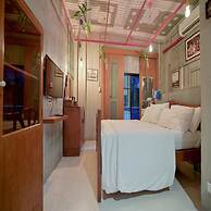 Premier Deluxe Double Chic Comfort Awaits