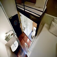 Twin Comfort Stay Chic & Spacious Setup