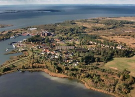 Floating Houseboat in Peenemunde