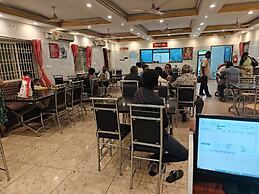 Hotel Raja Grand
