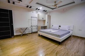 Crescent Stays T Nagar