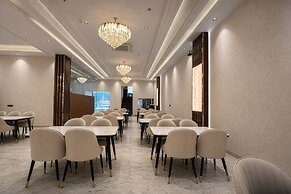 Hotel Urban Luxury by JMD Group