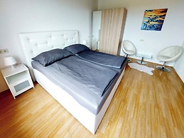Guesthouse Graz Central for 9 People
