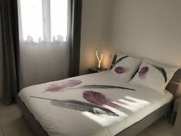 VILLA CARA