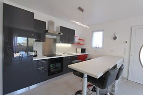 VILLA CARA