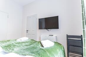 4BR Apartment for Groups Near Stadthalle