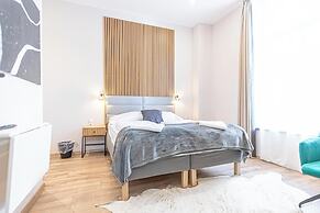 4BR Apartment for Groups Near Stadthalle