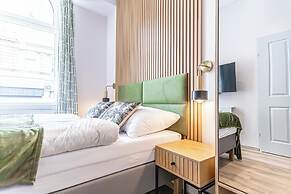 4BR Apartment for Groups Near Stadthalle
