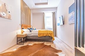4BR Apartment for Groups Near Stadthalle