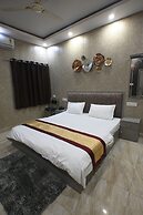 sandhya paying guest house