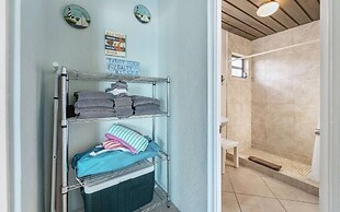 D11 1 Bedroom Condo