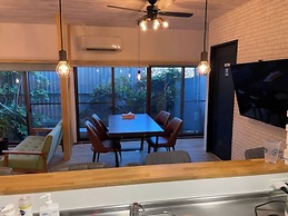 TC1 Tomo's cafe annex