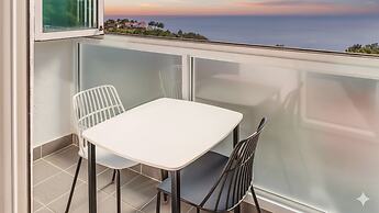 Namhae Briant Oceanview Spa Pension