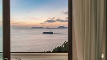 Namhae Briant Oceanview Spa Pension
