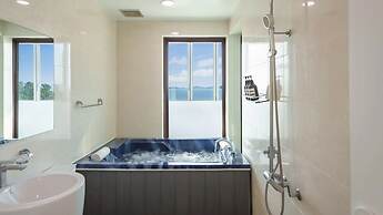 Namhae Briant Oceanview Spa Pension