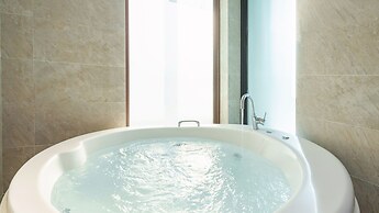 Namhae Briant Oceanview Spa Pension