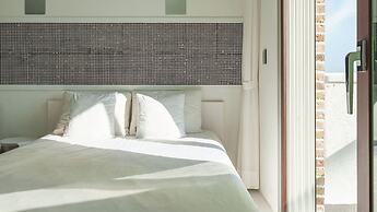 Namhae Briant Oceanview Spa Pension