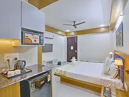 SkyLuxuria Hotel & Service Apartments