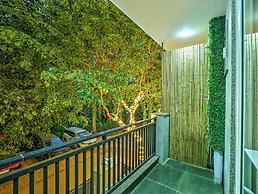 SkyLuxuria Hotel & Service Apartments
